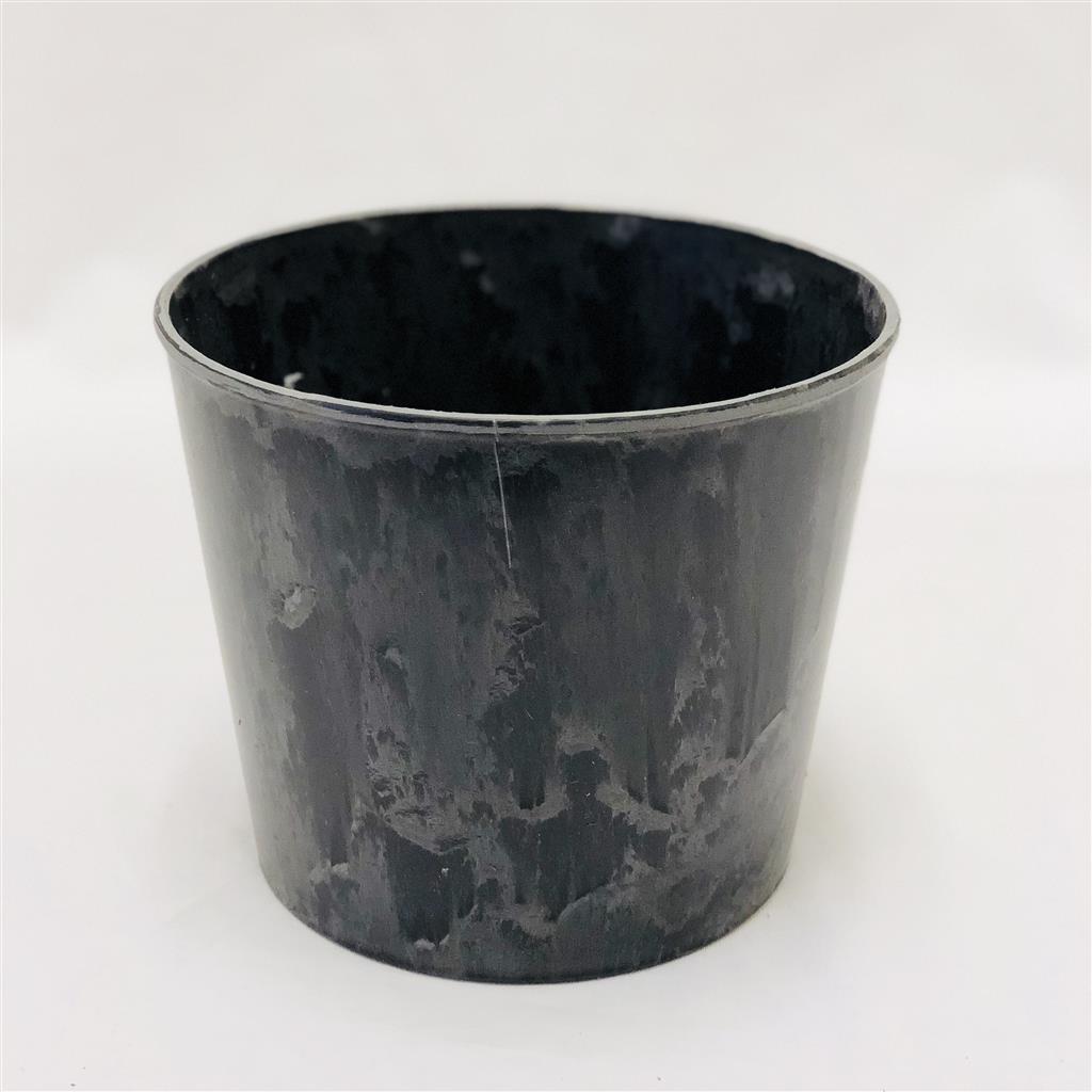 Plastic Pot 5.25" Black