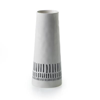 Sabaa Vase 2.75"x 6.5"