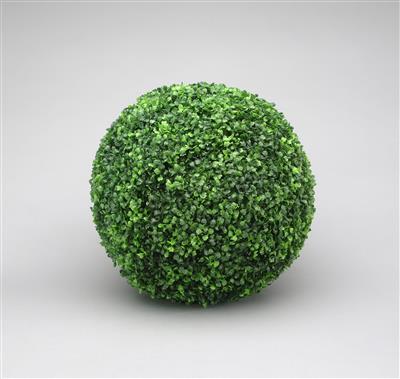 Boxwood Ball 18" Green